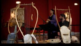 الترانيم الهيلينية: الآلات الموسيقية في اليونان القديمة