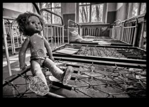 استعادة الآثار: سيطرة الطبيعة على المناظر الطبيعية المهجورة