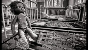 استعادة الآثار: سيطرة الطبيعة على المناظر الطبيعية المهجورة